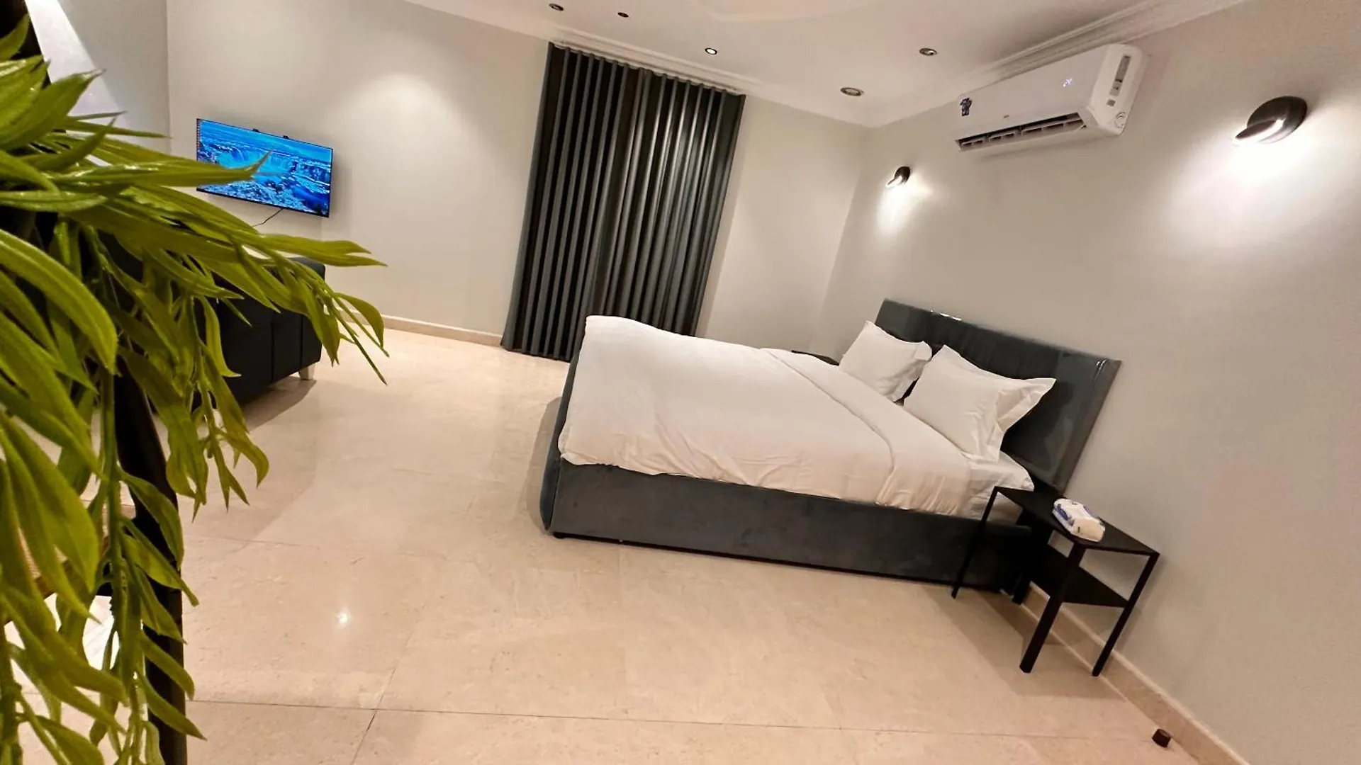 Apartment جناح فاخر بالقرب من المسجد النبوي دخّول ذاتي Self Check In 304 Medina Saudi-Arabien